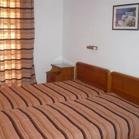 Hostel Kasteli