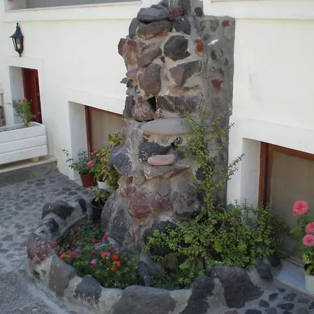 Hostel Kasteli